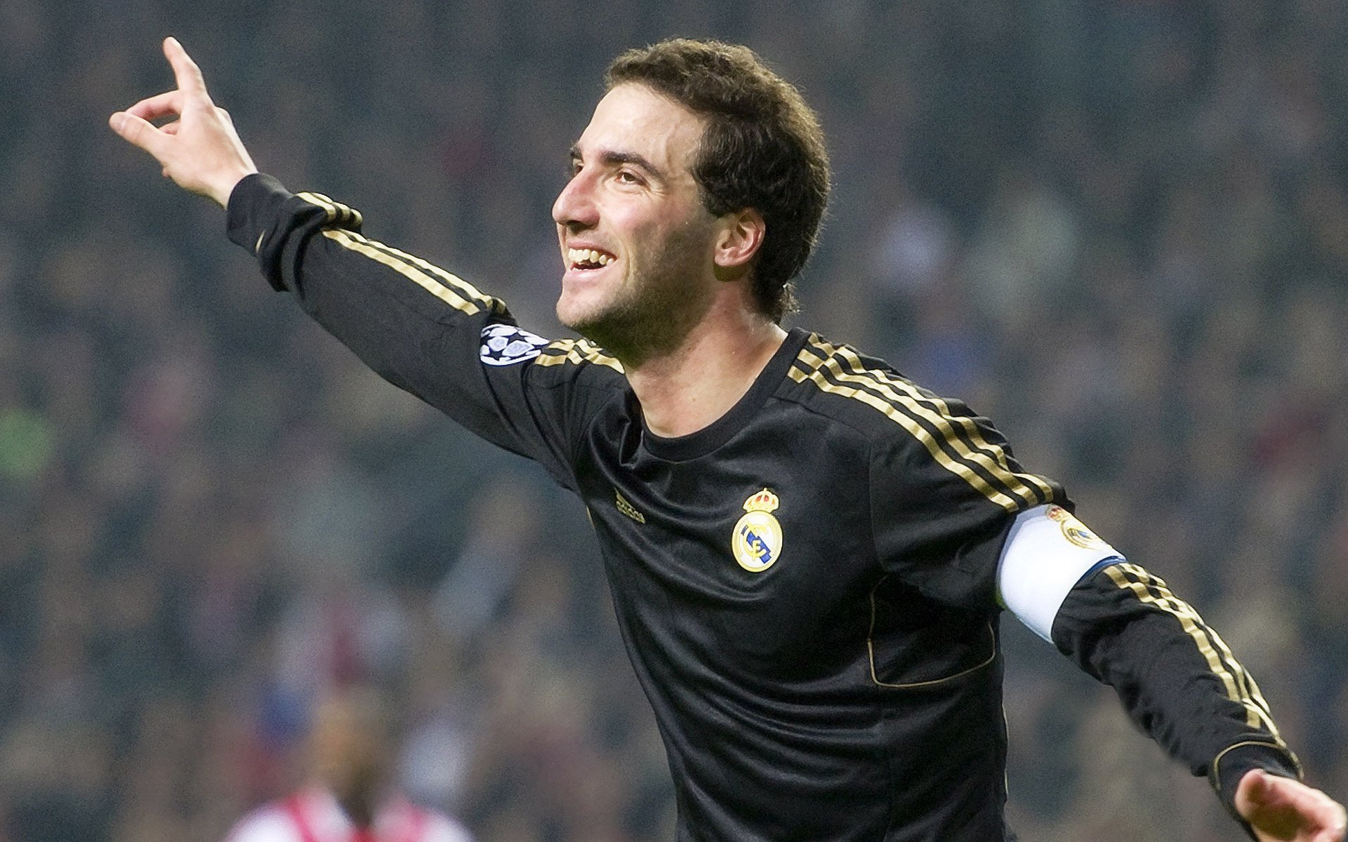 西亚卡姆,F1街道赛之夜的舞台王者