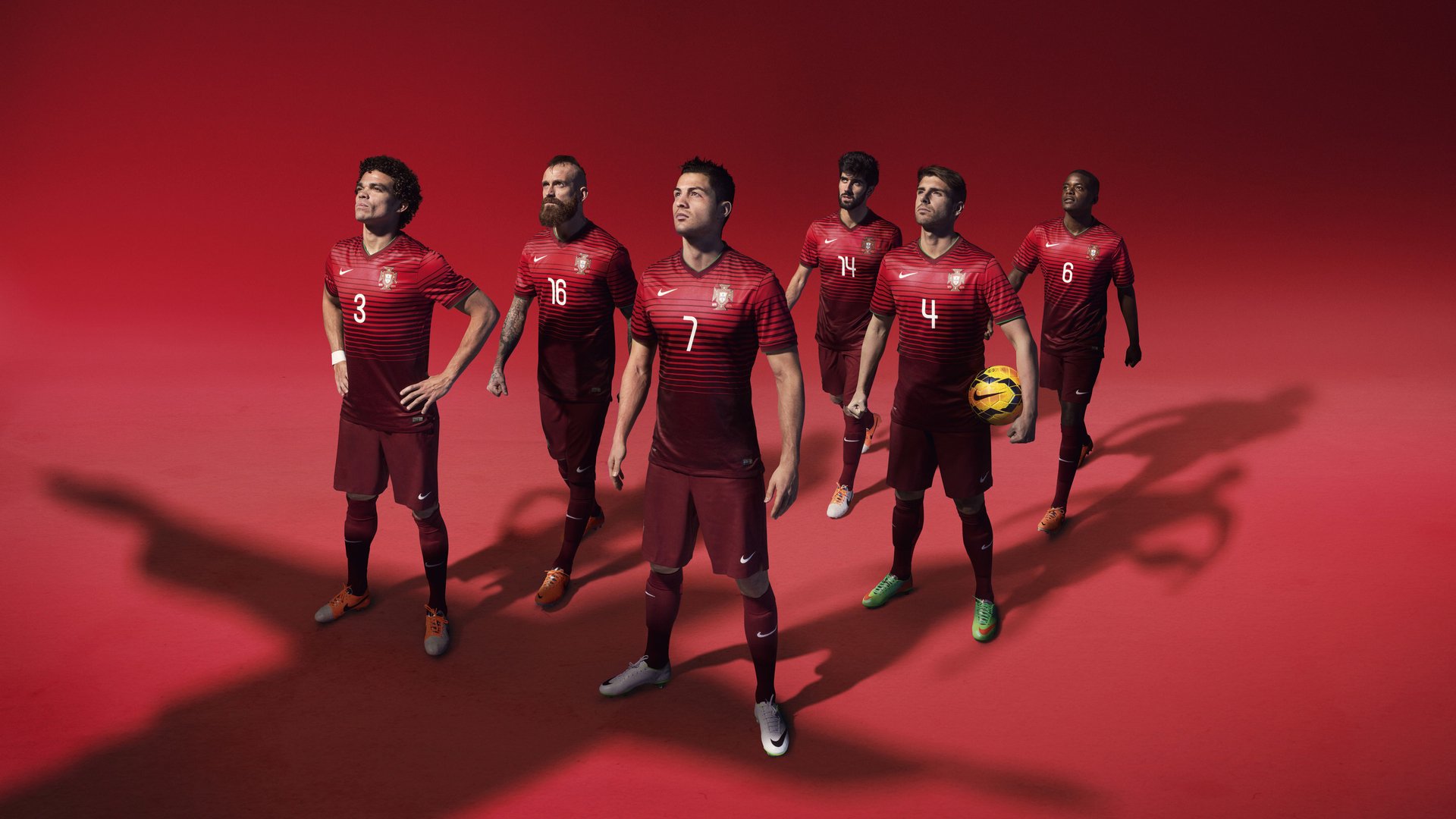 贝林厄姆点燃赛场，土耳其险胜多特蒙德背后的战术博弈与青春风暴