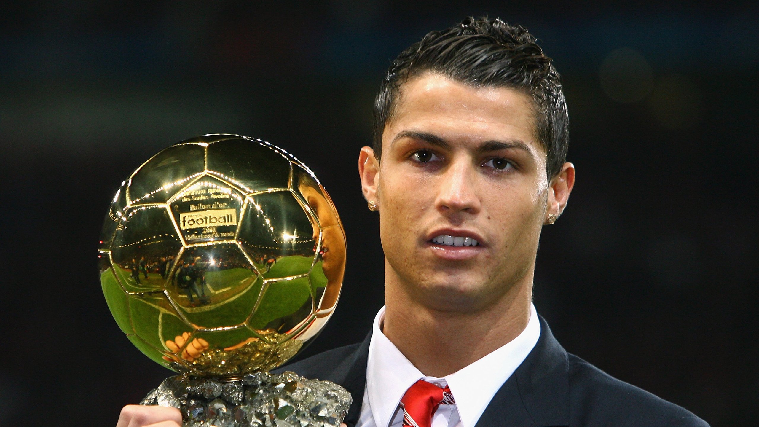 温网完胜美网，西西帕斯高光表现背后的网球哲学与时代转折